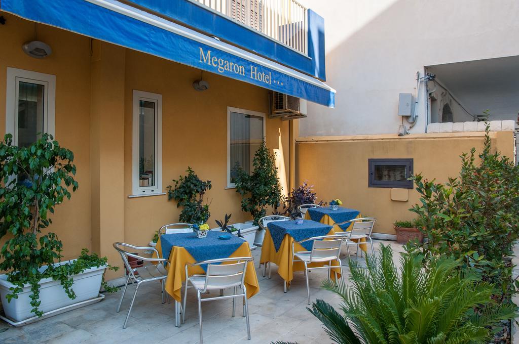 Megaron Hotel Pozzallo Exteriör bild