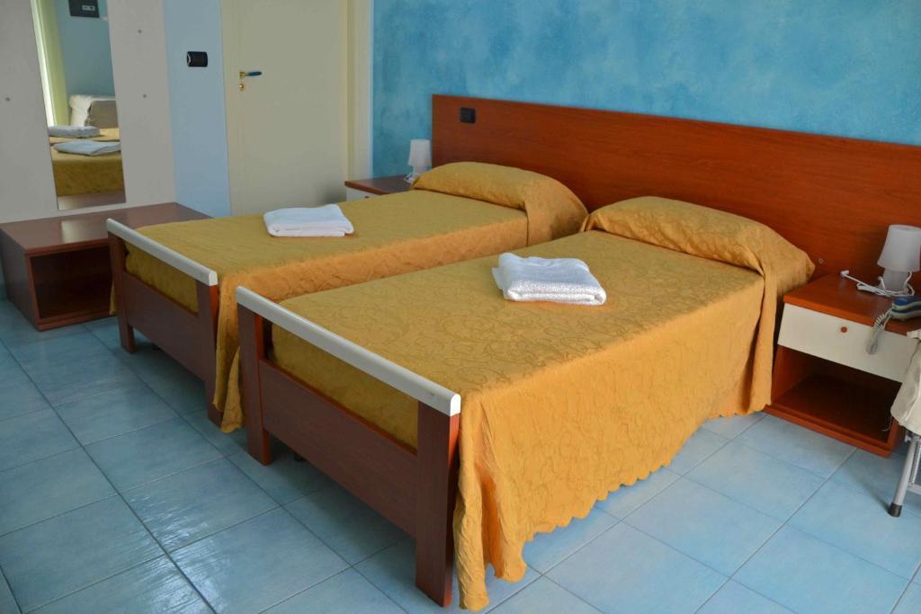 Megaron Hotel Pozzallo Rum bild